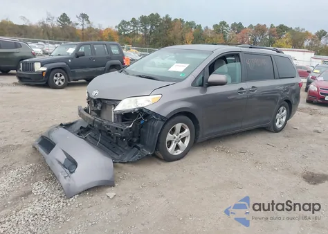 2015 Toyota Sienna Le 8 Passenger из США, поврежденный, VIN 5TDKK3DC0FS578517